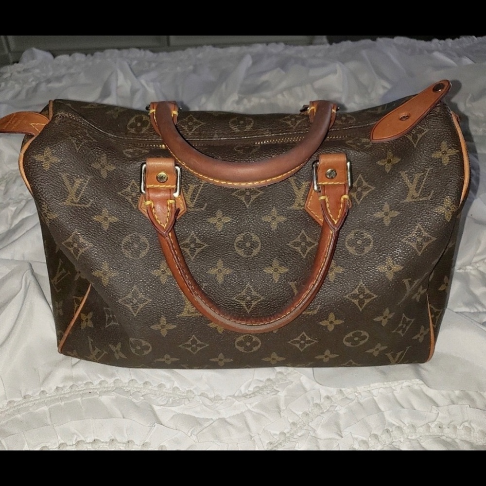 Authentic speedy 30